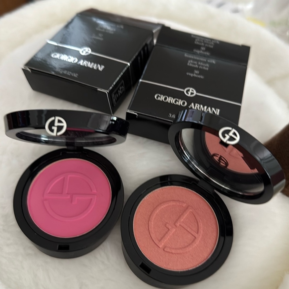 2 x Giorgio Armani Luminous Silk Glow Blush - Pink 52 and 50